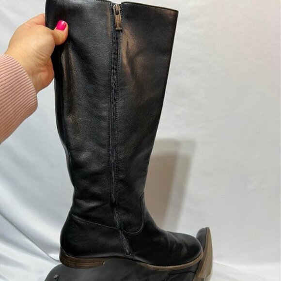 Paul Green leather boots. Made in Germany. Size 6.5. Wide calf. - Picture 9 of 12